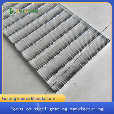 Recinto galvanizzato For Poultry Cage di Mesh Corrosion Resistant Metal Grate di griglia della immersione calda