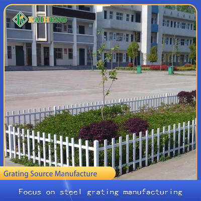 Il piccolo prato inglese del PVC ha saldato la guardavia di Mesh Fencing Lawn Border Fence
